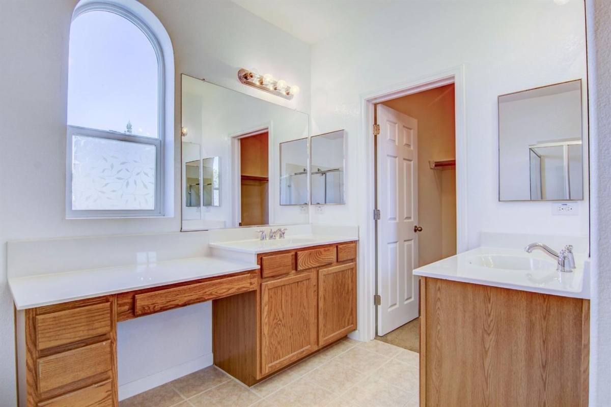 Condo for rent at 8464 Crystal Walk Circle, Elk Grove, CA 95758