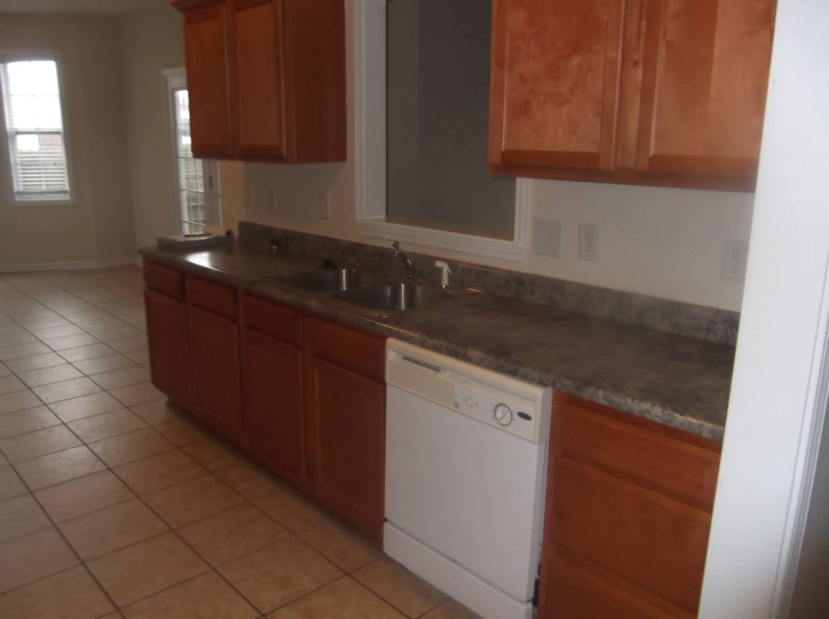 House for rent at 1250 Mingary Ave, Fayetteville, NC 28306
