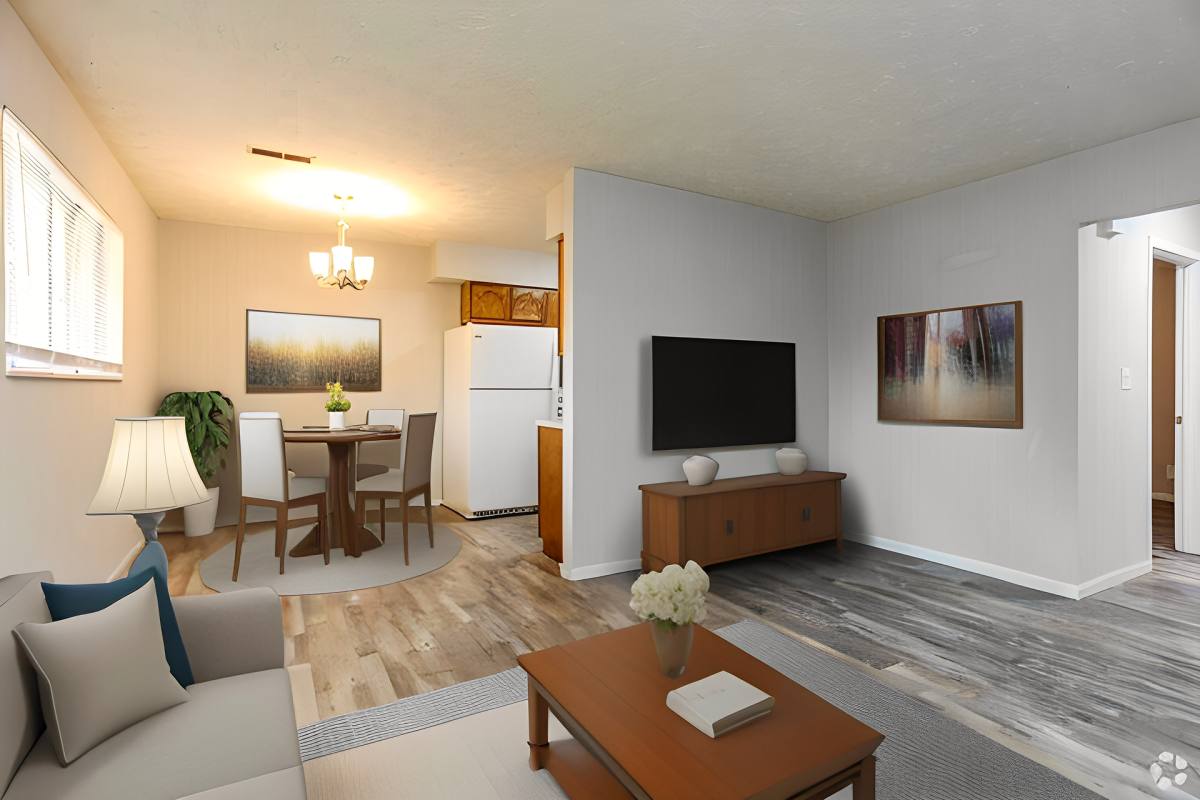 Apartment for rent at 2956 Auburn Rd, Huntington, WV 25704