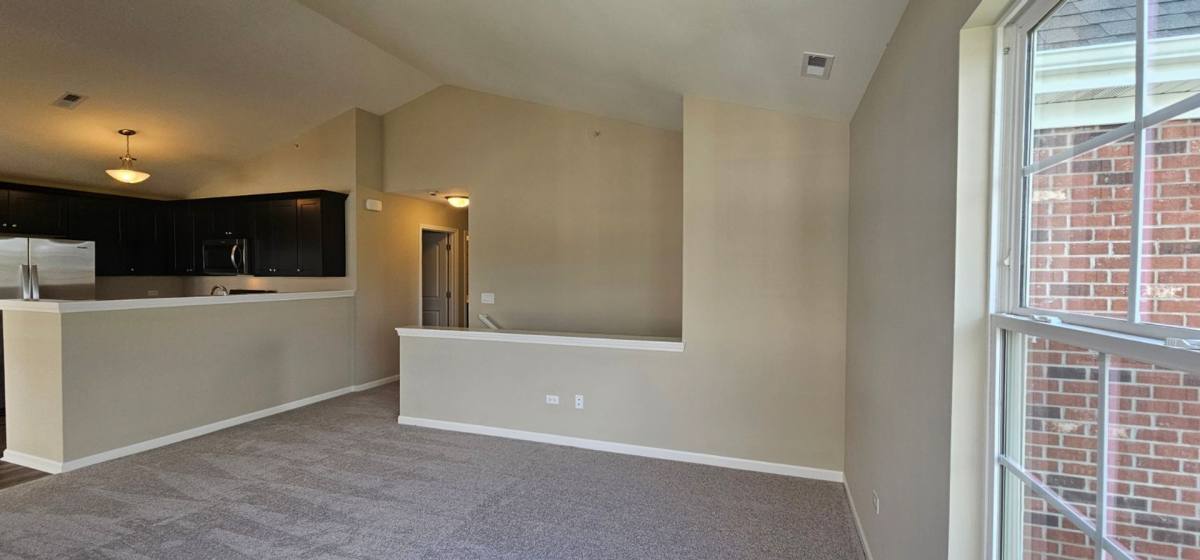 Apartment for rent at 500-522 Timber Pointe Dr, Joliet, IL 60431