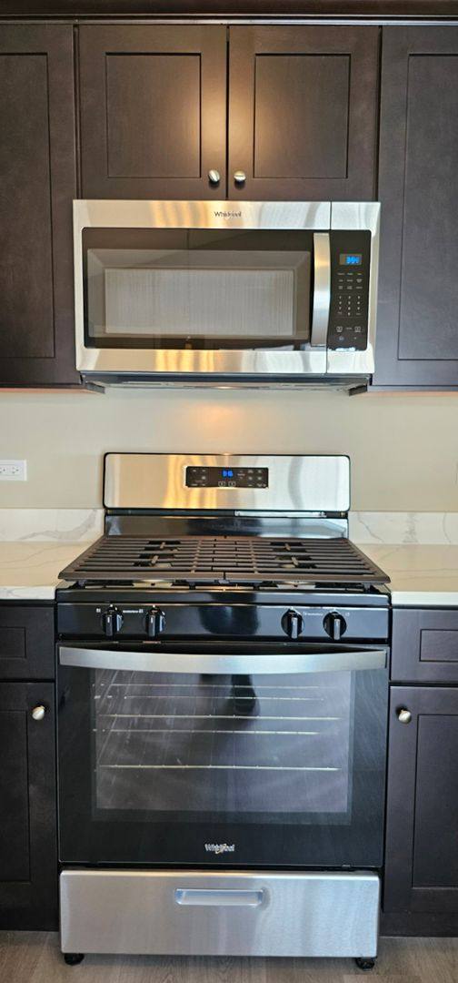 Apartment for rent at 500-522 Timber Pointe Dr, Joliet, IL 60431