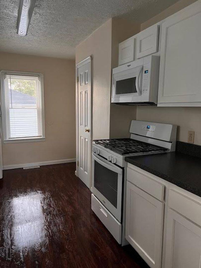 House for rent at 848 Lawrence Ave, Girard, OH 44420