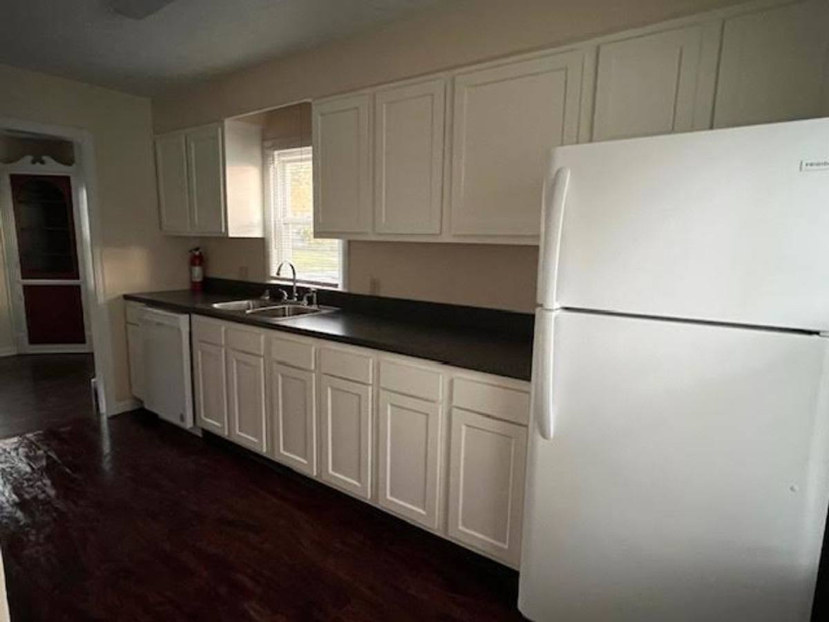 House for rent at 848 Lawrence Ave, Girard, OH 44420