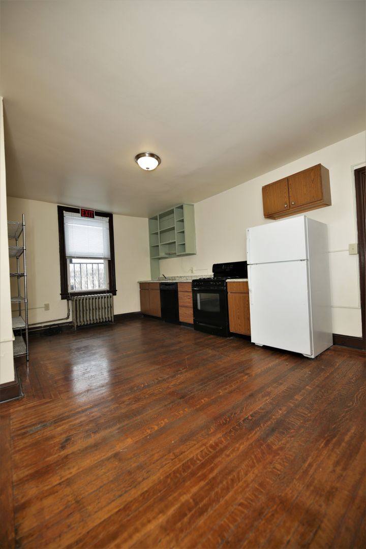Apartment for rent at 2125 Saint Paul St, Baltimore, MD 21218