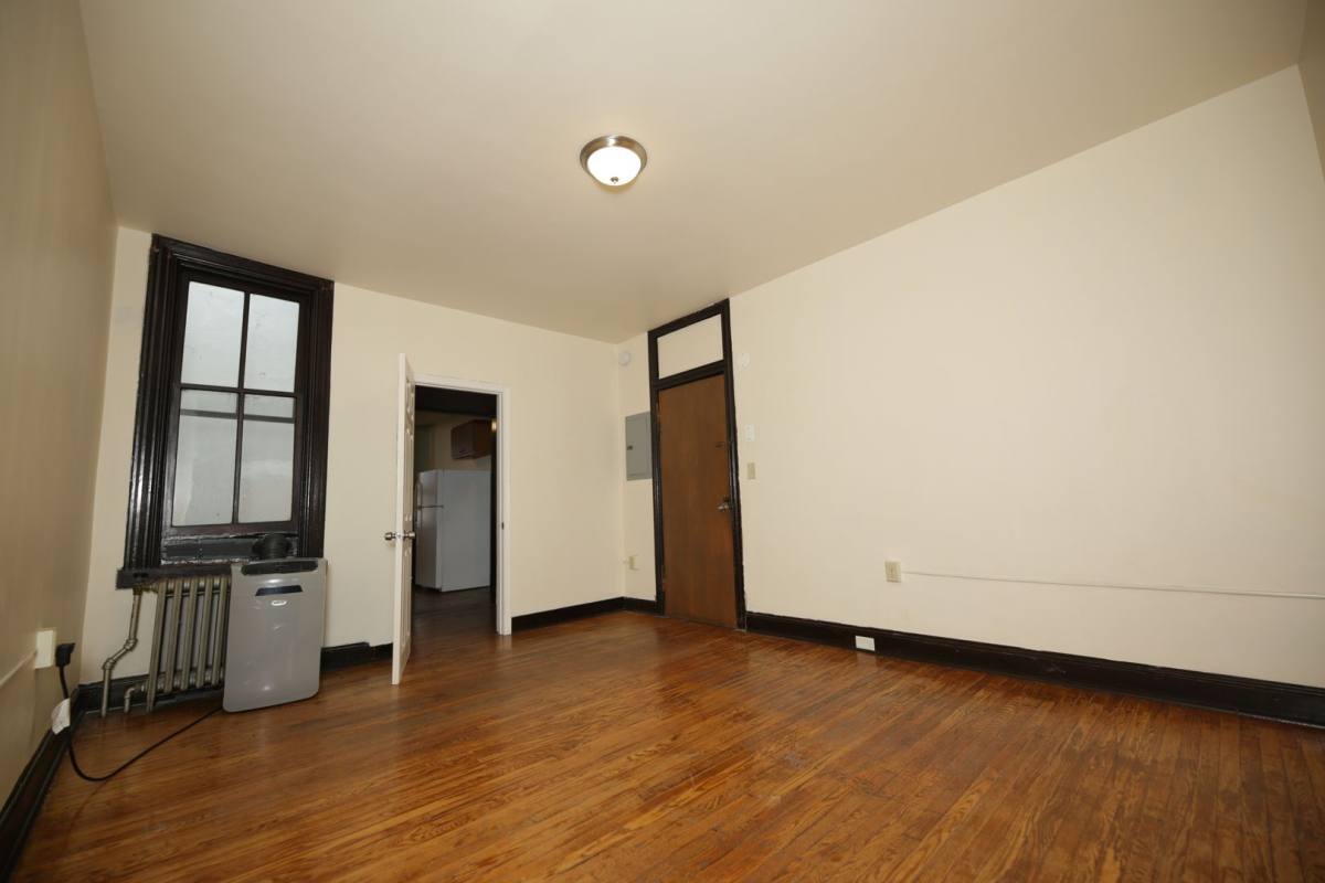 Apartment for rent at 2125 Saint Paul St, Baltimore, MD 21218