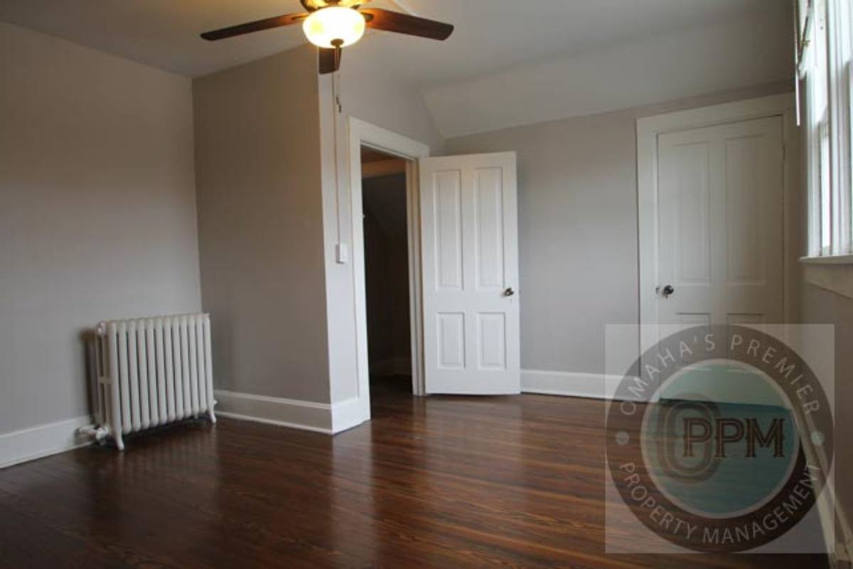 House for rent at 4015 Marcy St, Omaha, NE 68105