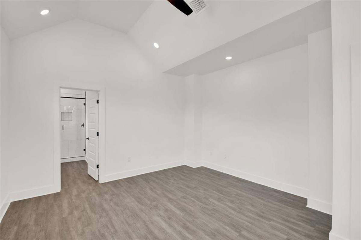 Apartment for rent at 7603 Carver Ave, Austin, TX 78752