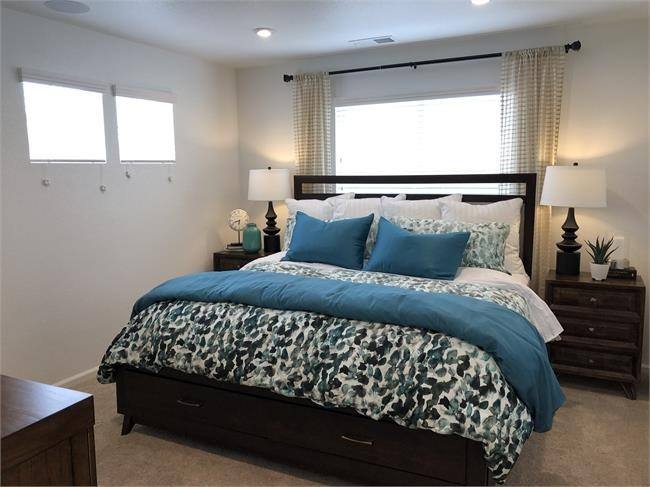 Townhouse for rent at 215 Jackson Dr, Erie, CO 80516