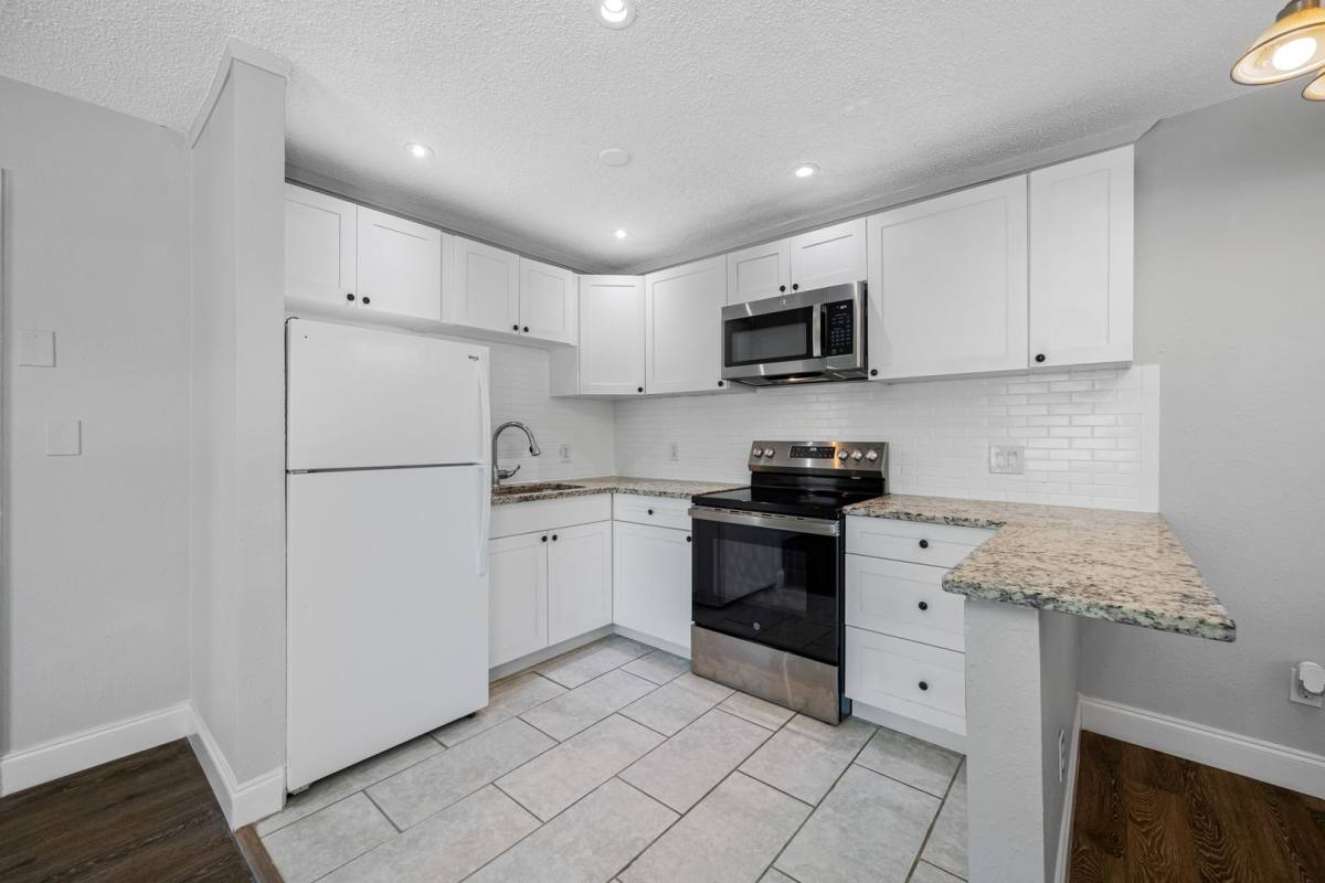 Apartment for rent at 1200 Beach Dr NE, Saint Petersburg, FL 33701