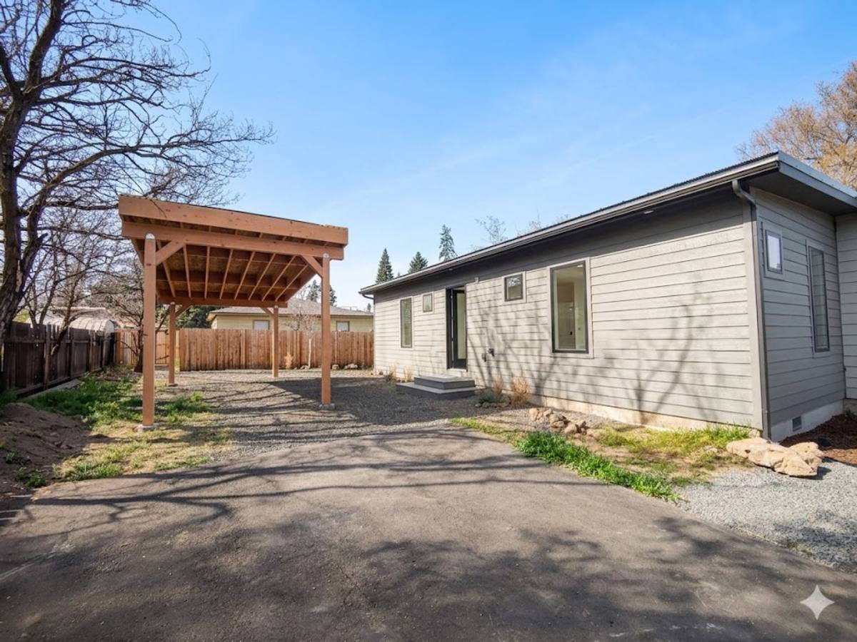 House for rent at 746 NE Revere Ave, Bend, OR 97701