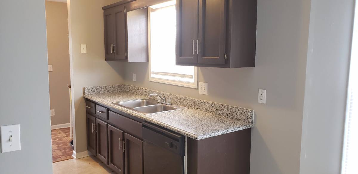 House for rent at 102 Eaglewood Court, Clarksville, TN 37042