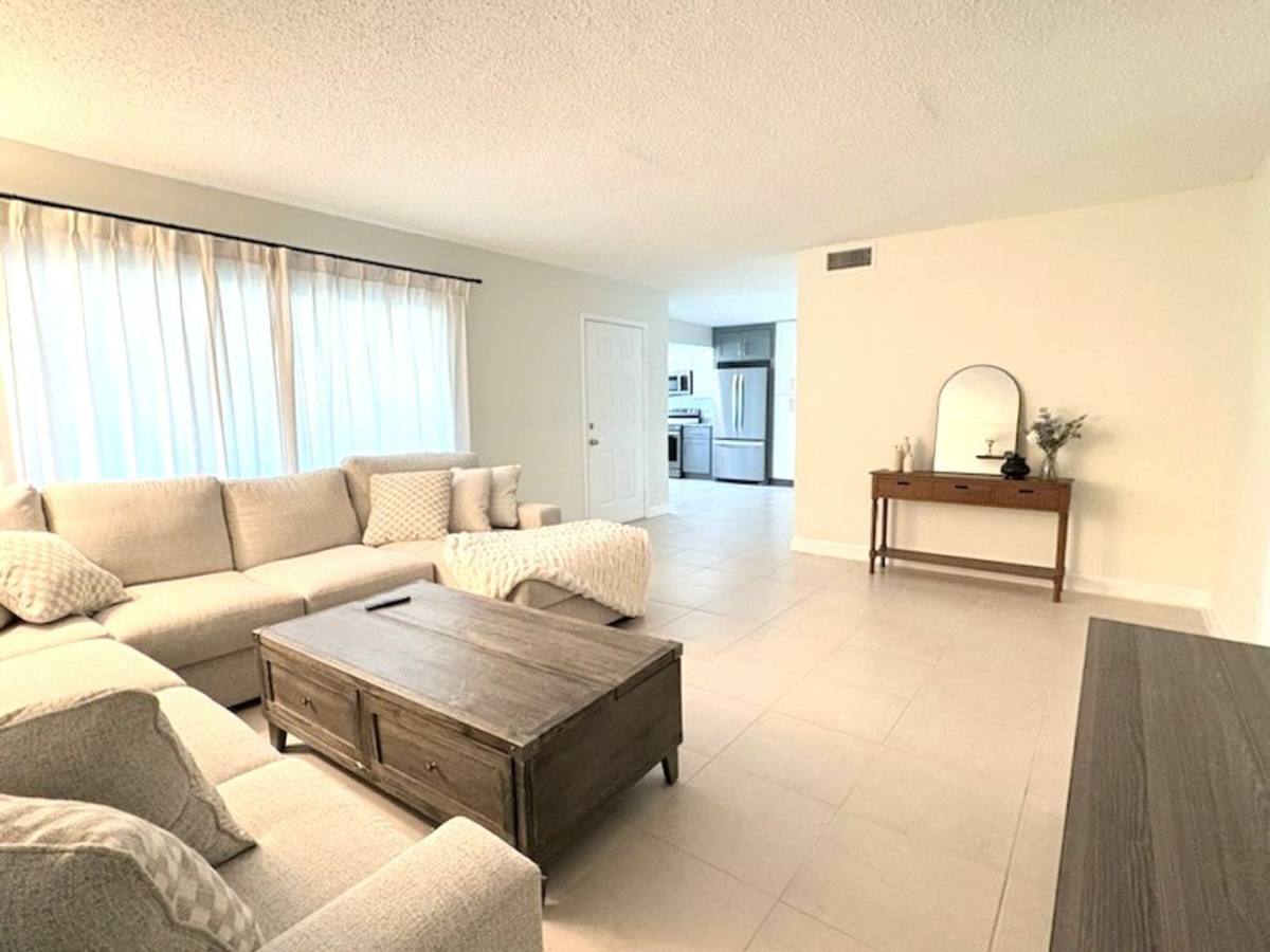 Townhouse for rent at 104 Moonstone Court, Port Orange, FL 32129