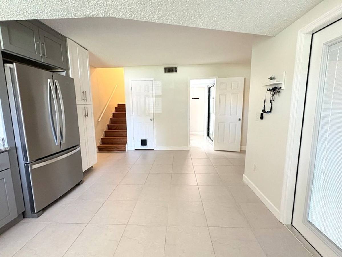 Townhouse for rent at 104 Moonstone Court, Port Orange, FL 32129