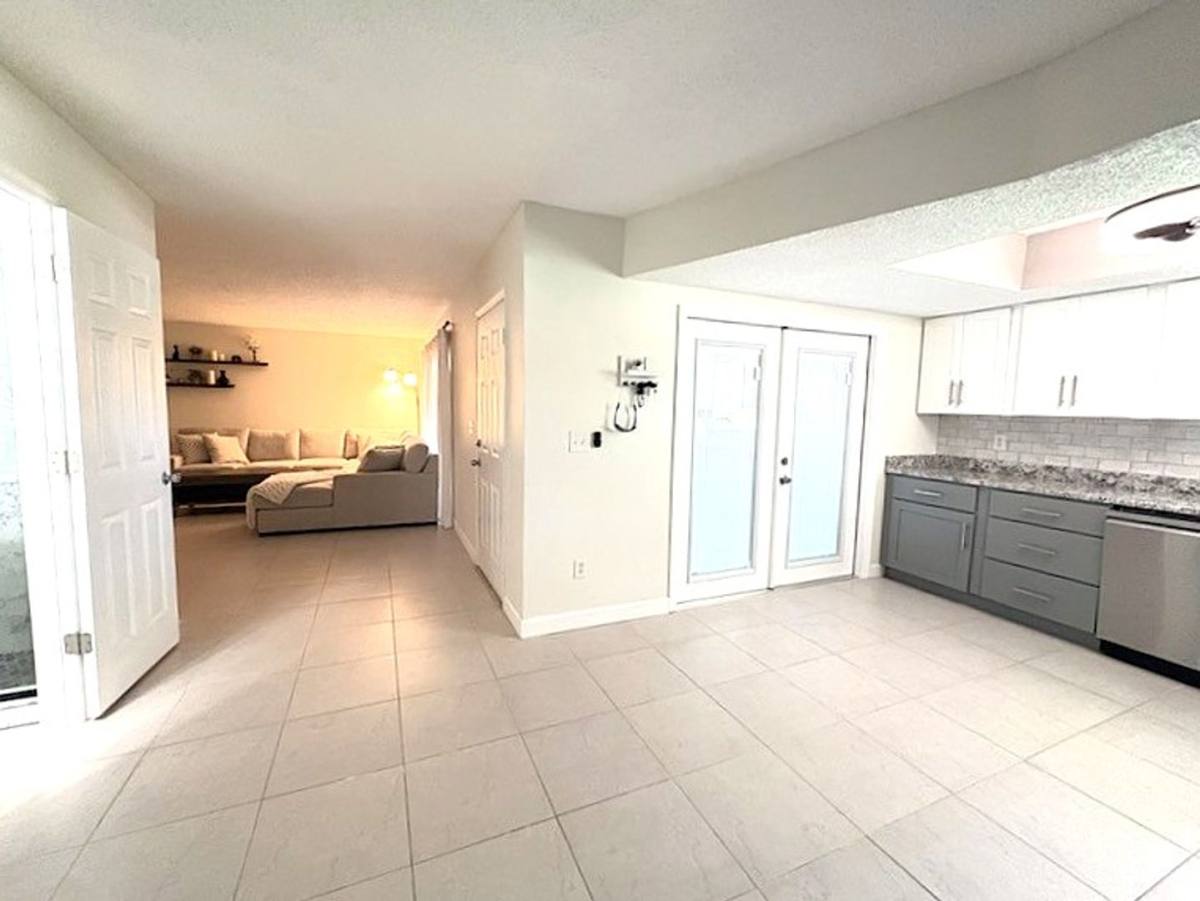 Townhouse for rent at 104 Moonstone Court, Port Orange, FL 32129