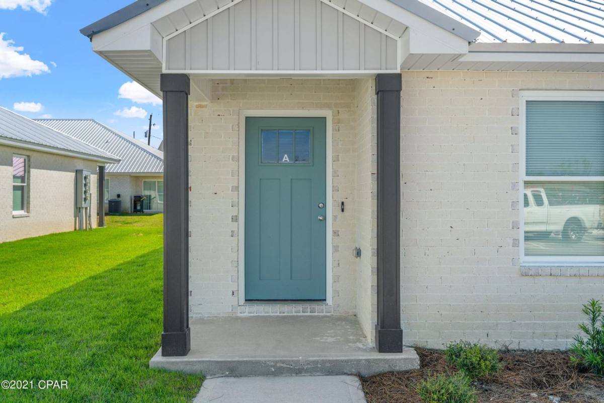 Townhouse for rent at 3835 Avon Rd, Panama City, FL 32404