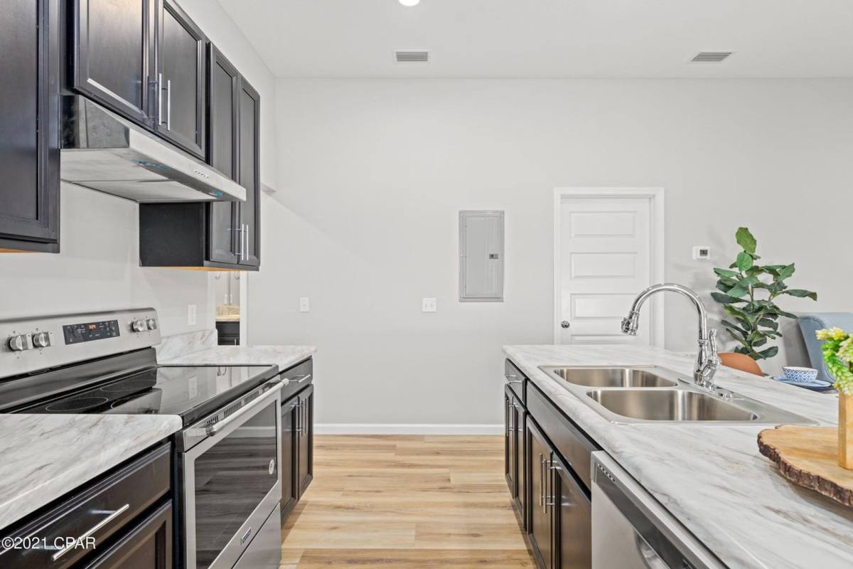 Townhouse for rent at 3835 Avon Rd, Panama City, FL 32404