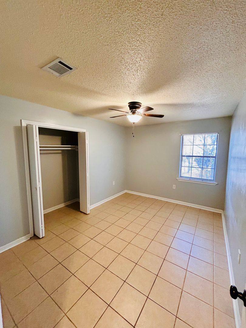 House for rent at 1020 Bacon Rd, Hinesville, GA 31313