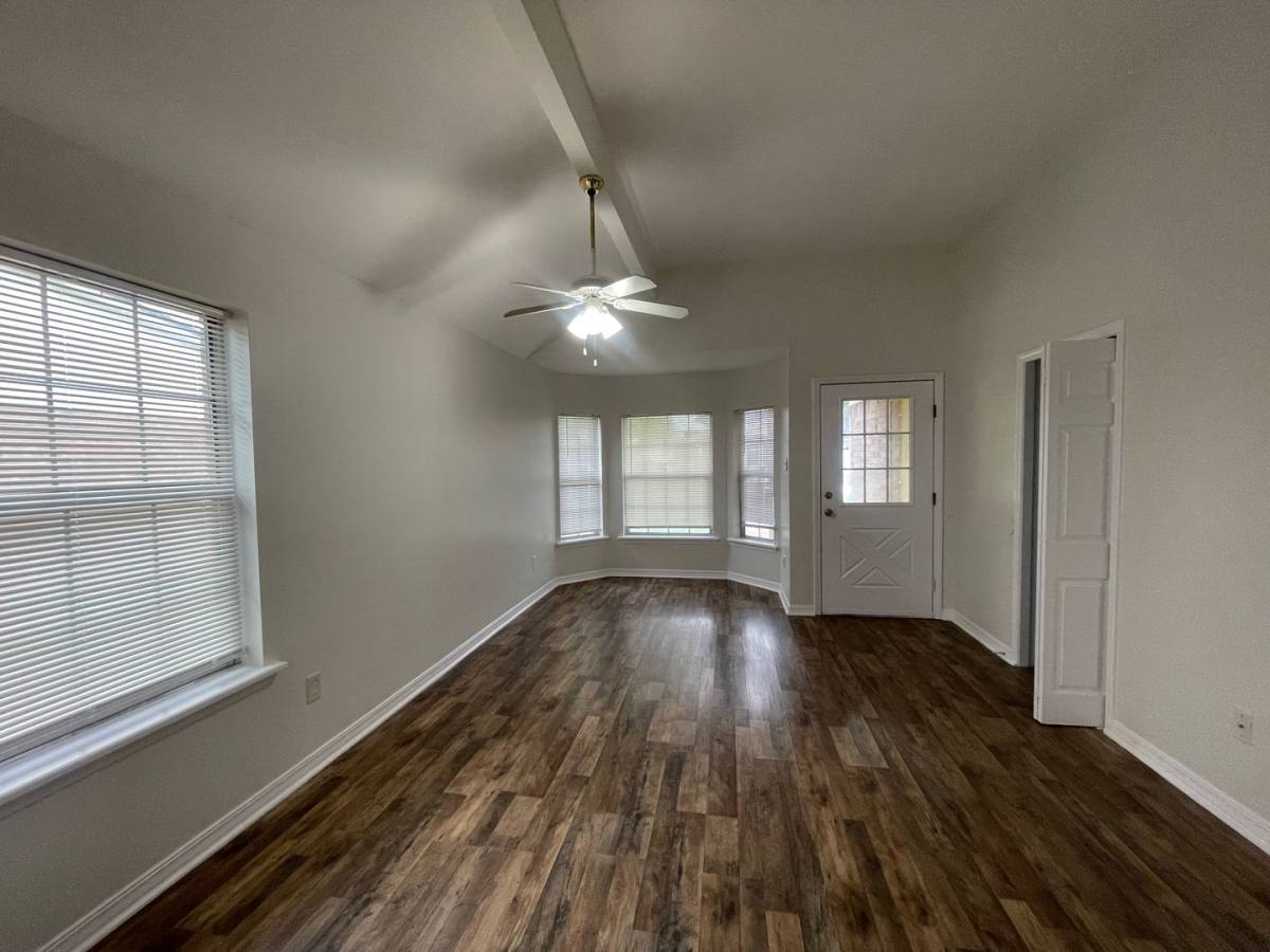 House for rent at 1416 Williamsburg Dr, Bossier City, LA 71112