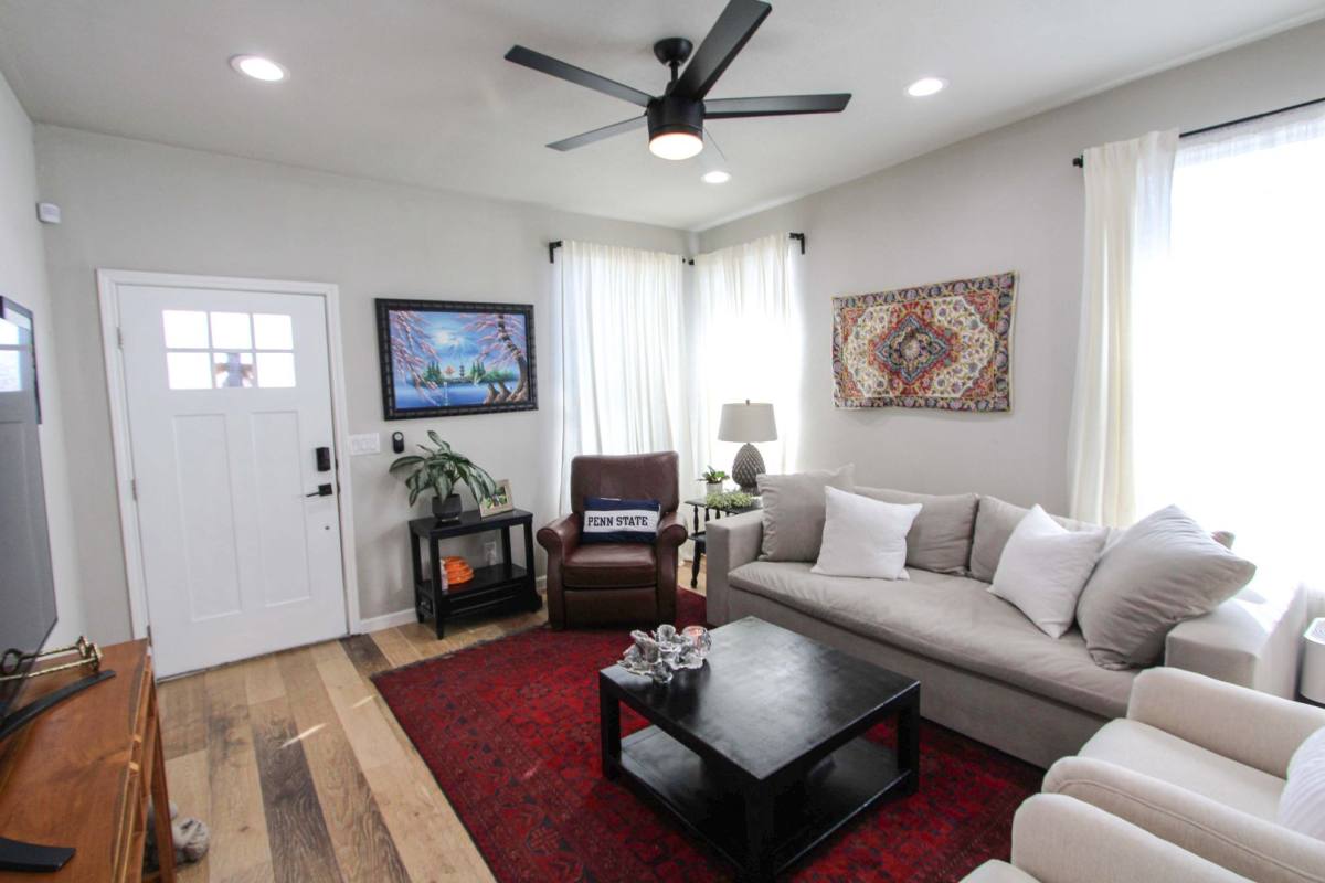 House for rent at 711 W Lullwood Ave, San Antonio, TX 78212