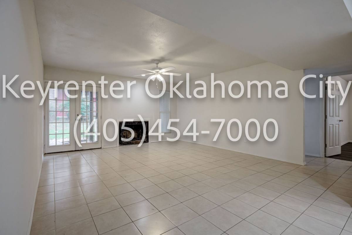 Townhouse for rent at 6554 N Meridian Ave, Crescent, OK 73028