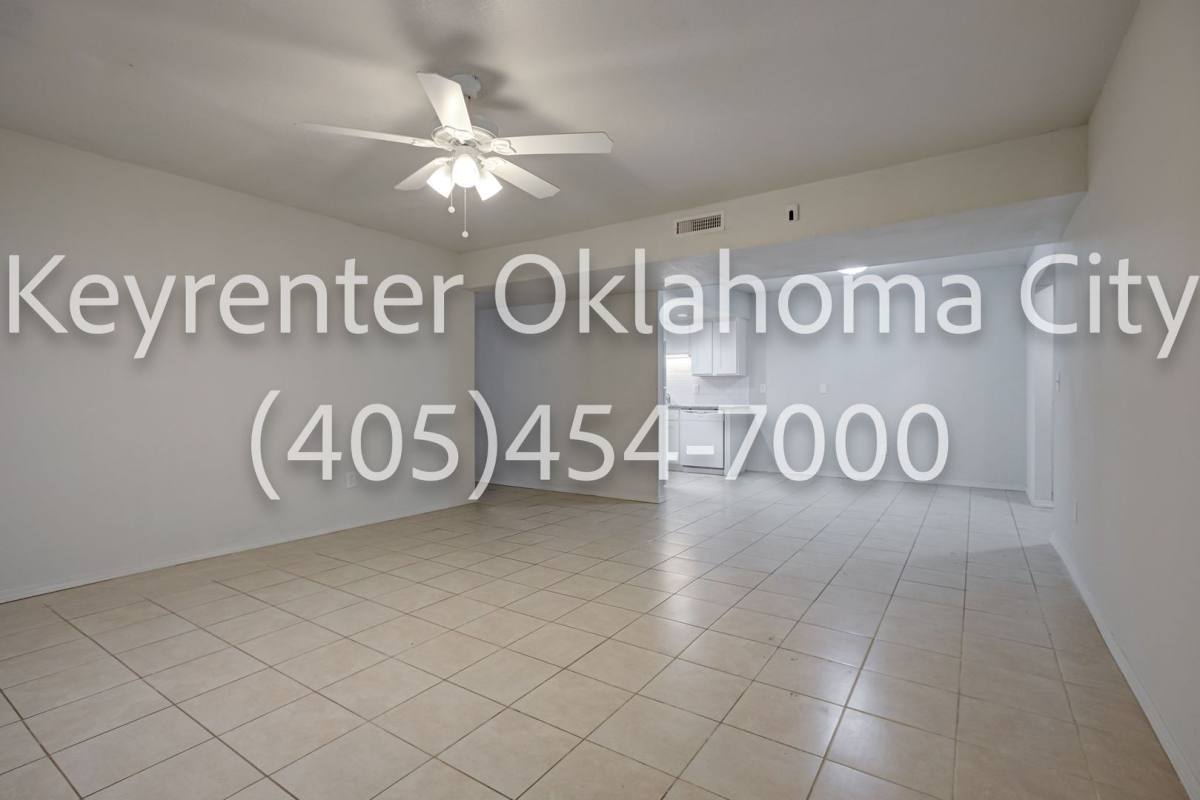 Townhouse for rent at 6554 N Meridian Ave, Crescent, OK 73028