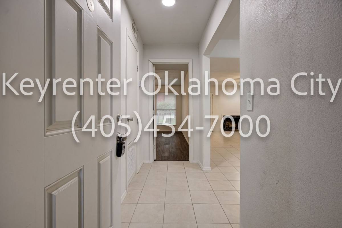 Townhouse for rent at 6554 N Meridian Ave, Crescent, OK 73028