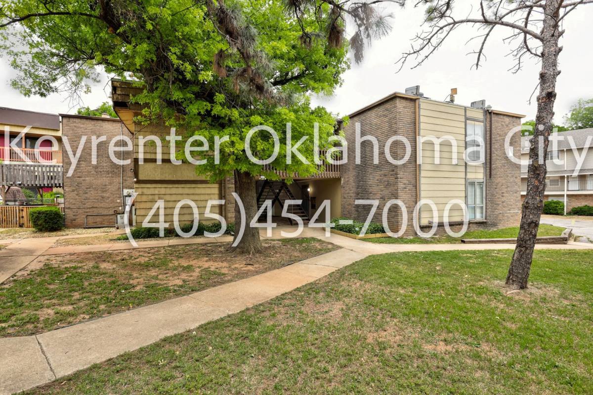 Townhouse for rent at 6554 N Meridian Ave, Crescent, OK 73028