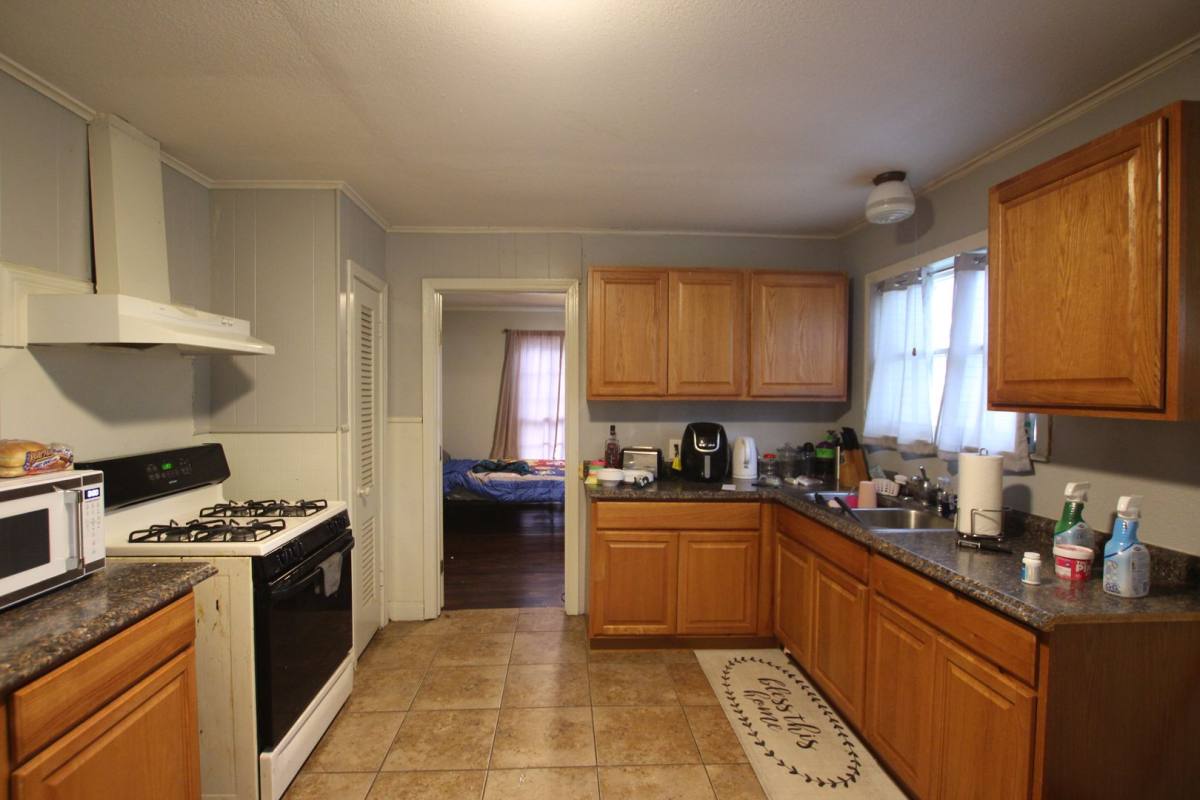 House for rent at 2104 Old Sunnybrook Dr, Tyler, TX 75701