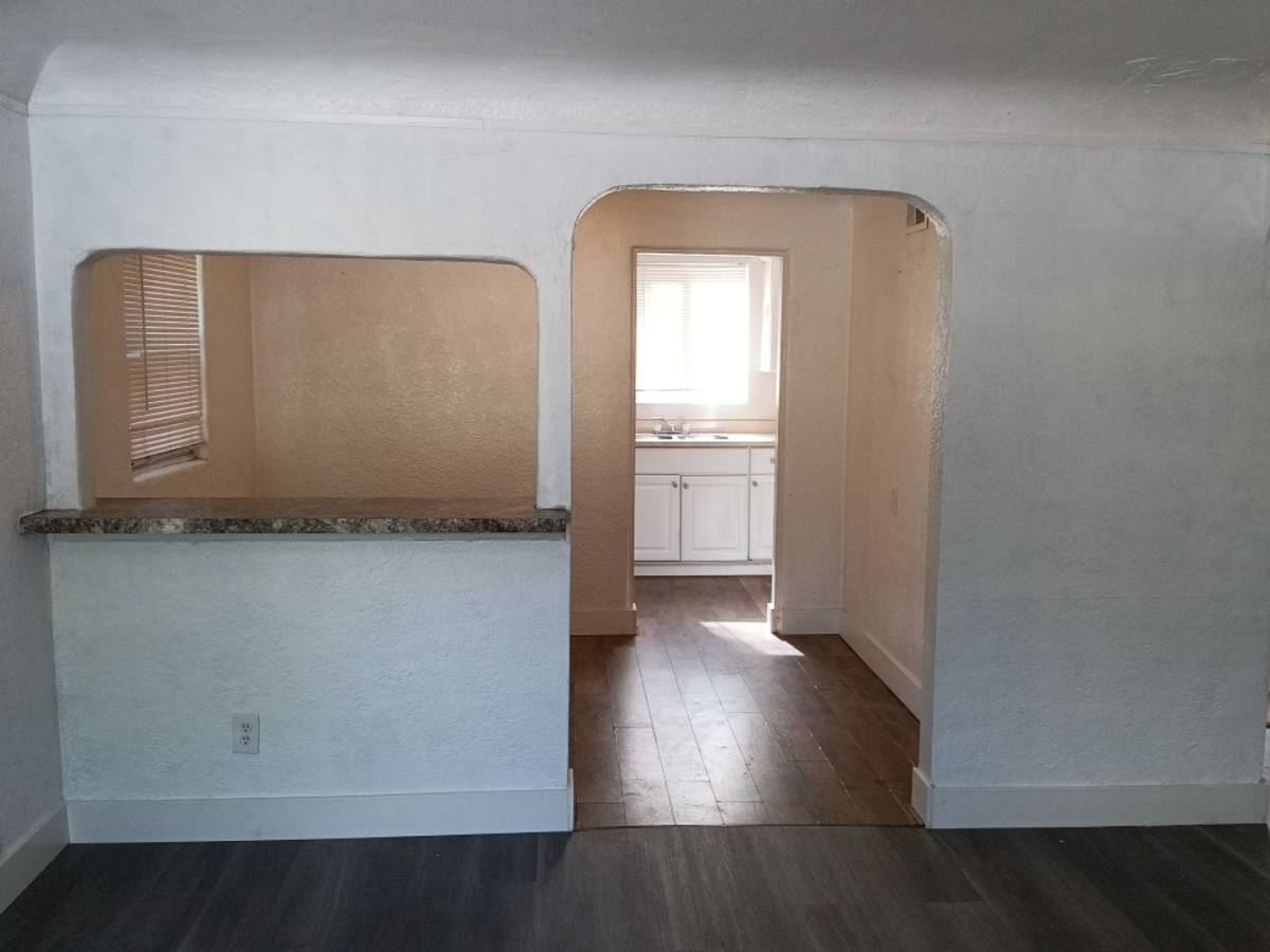 House for rent at 4449 3rd St NW, Albuquerque, NM 87107