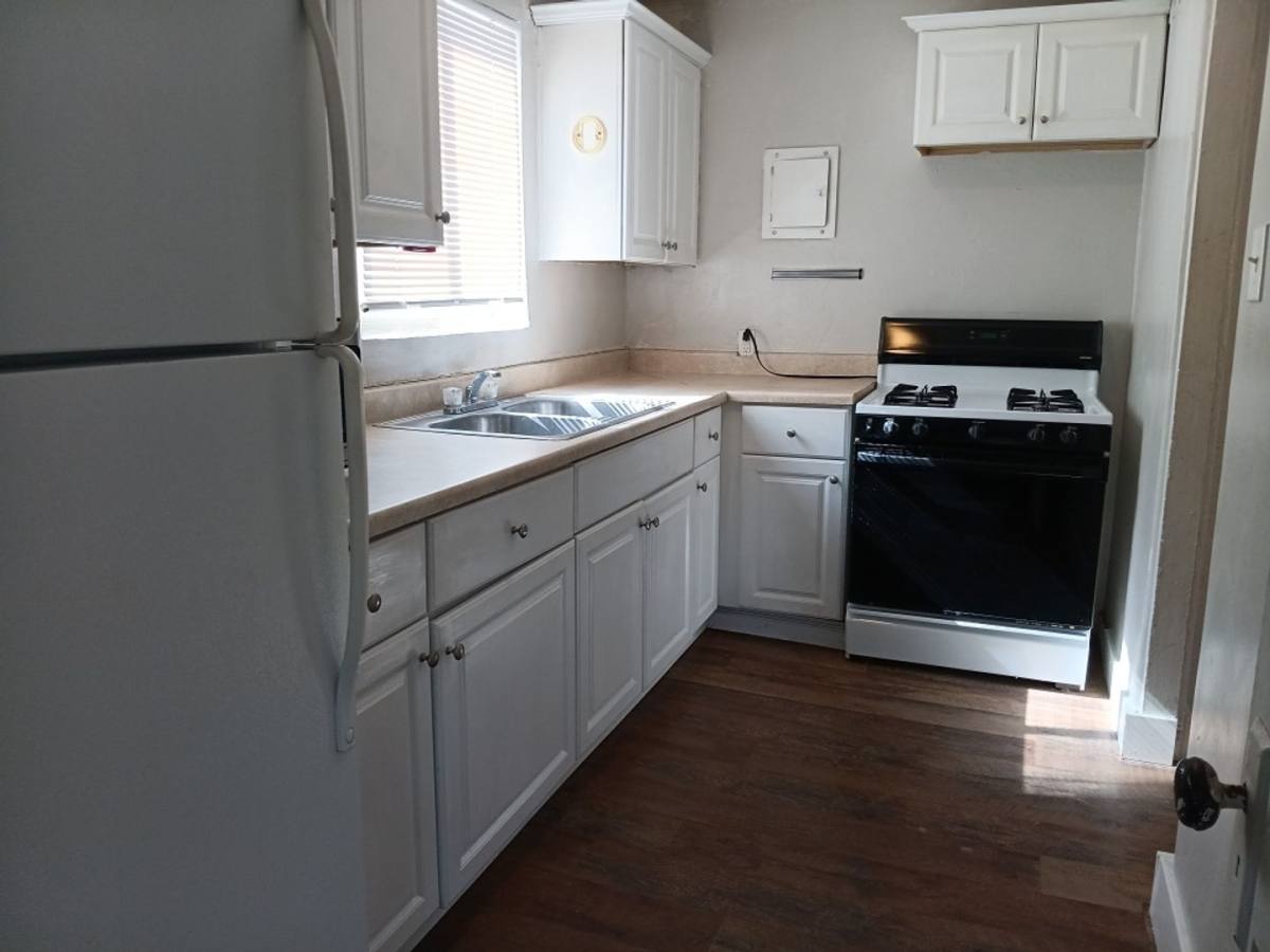 House for rent at 4449 3rd St NW, Albuquerque, NM 87107