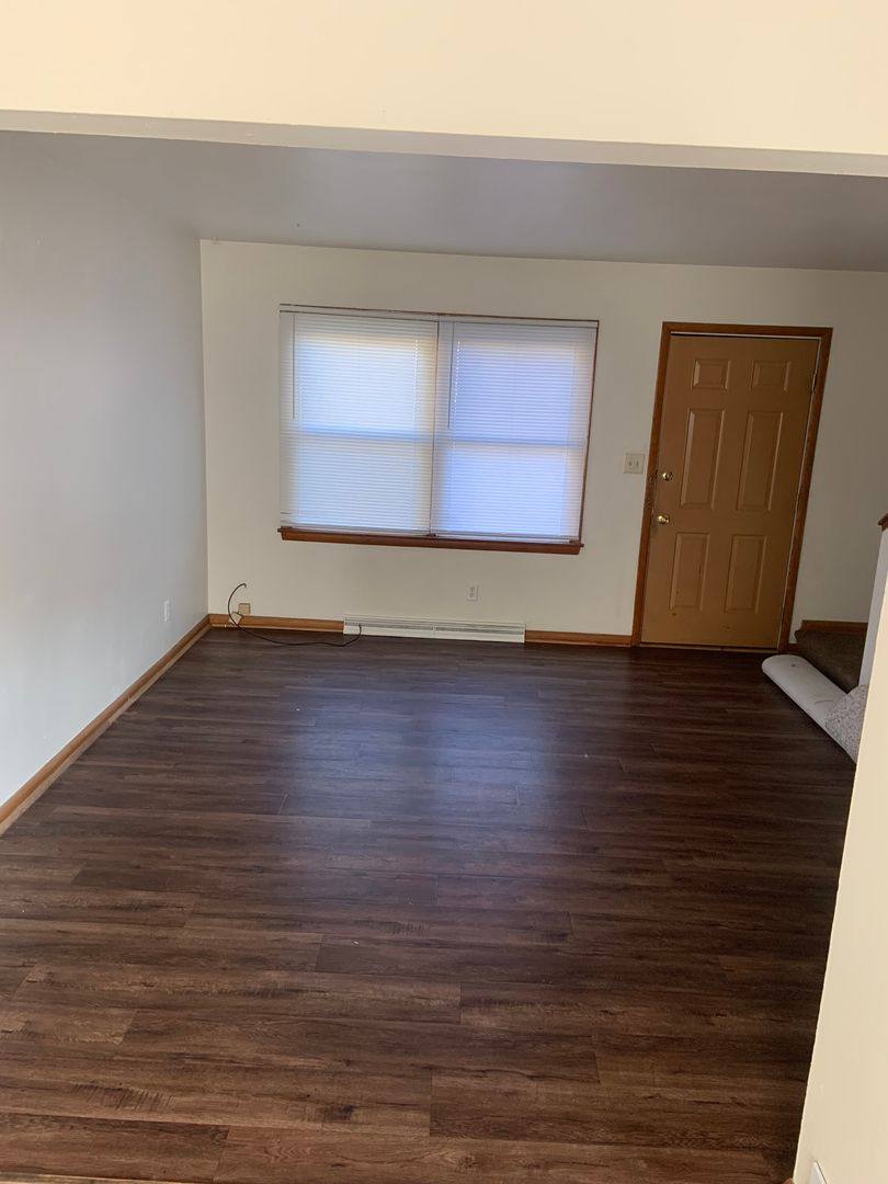 Apartment for rent at 714 So 7th St, La Crosse, WI 54601