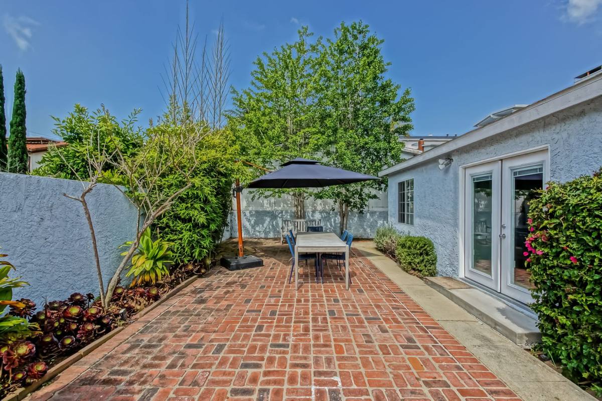House for rent at 615 N Peck Ave, Manhattan Beach, CA 90266