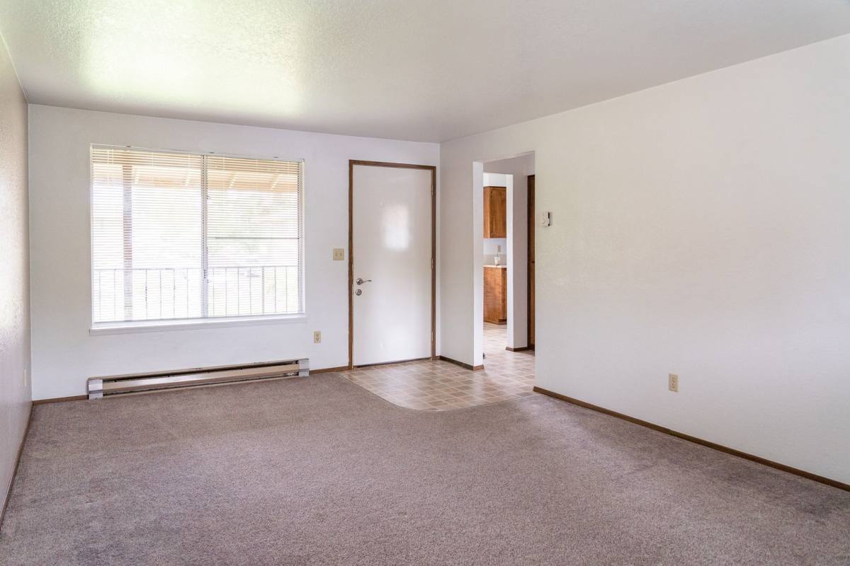 Apartment for rent at 1837 Queen Ave, Albany, OR 97321