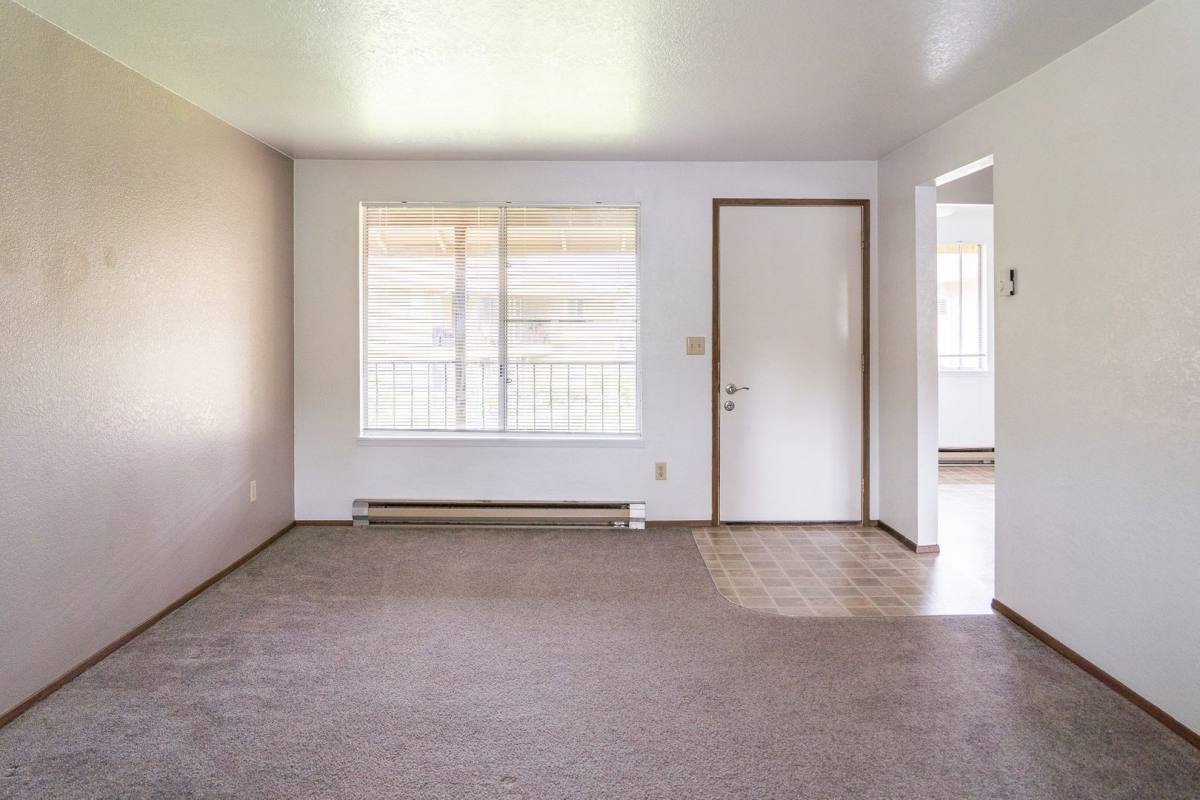 Apartment for rent at 1837 Queen Ave, Albany, OR 97321