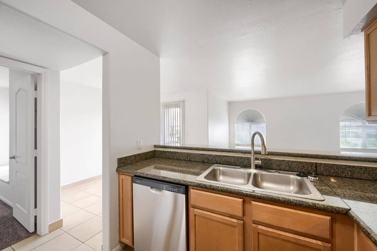 Condo for rent at 9325 W Desert Inn, Las Vegas, NV 89117