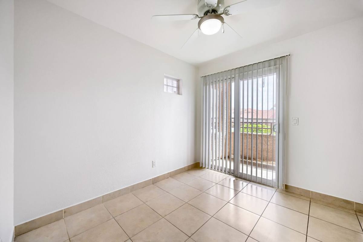 Condo for rent at 9325 W Desert Inn, Las Vegas, NV 89117