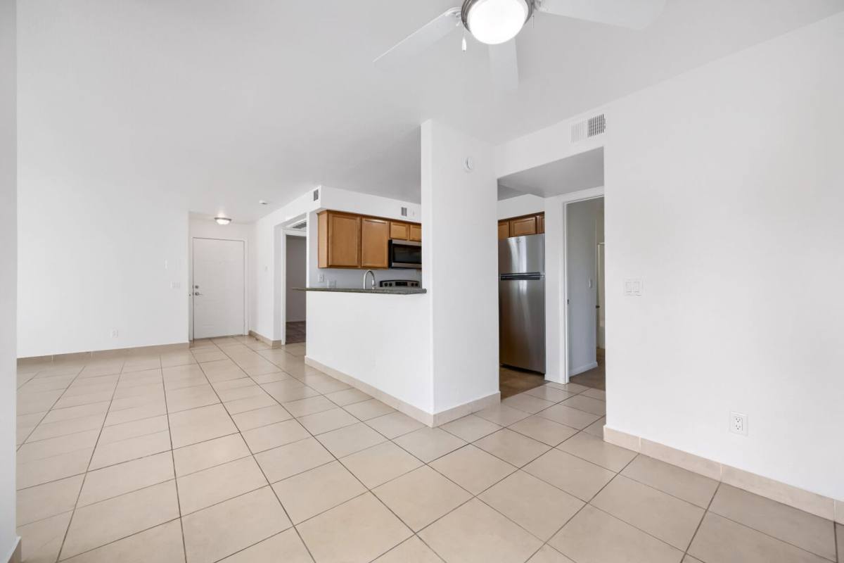 Condo for rent at 9325 W Desert Inn, Las Vegas, NV 89117