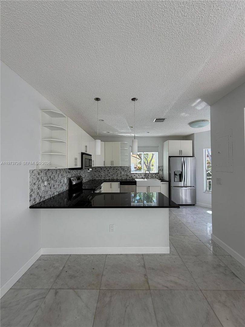 Townhouse for rent at 1534 Weeping Willow Way, Hollywood, FL 33019
