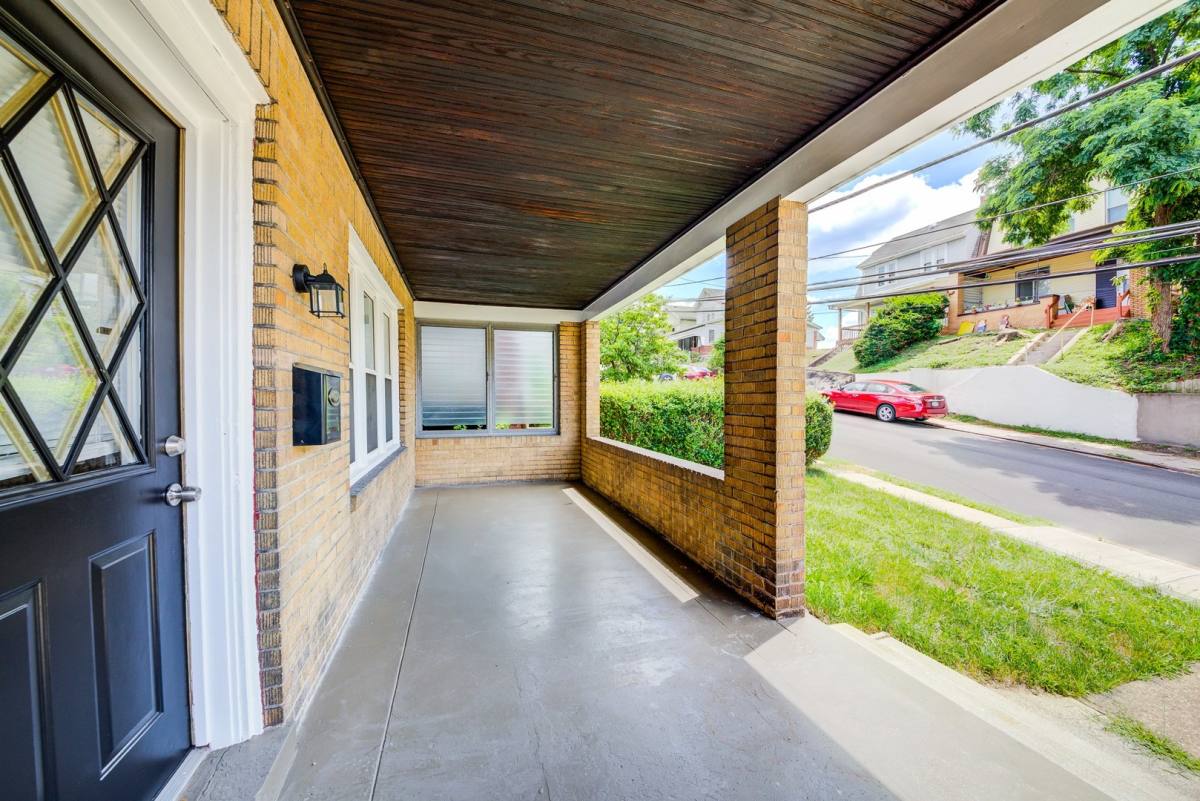 House for rent at 1121 Bellaire Ave, Pittsburgh, PA 15226