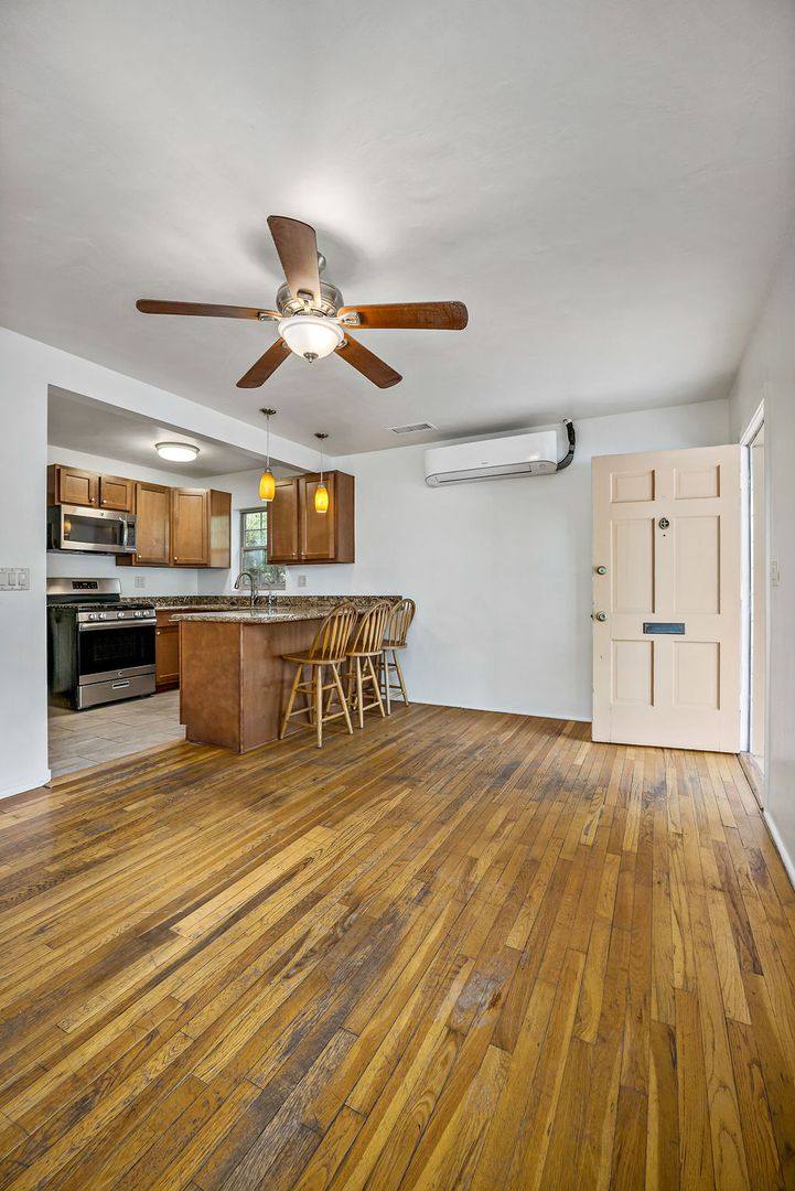 House for rent at 1121 E 9th St, Tucson, AZ 85719