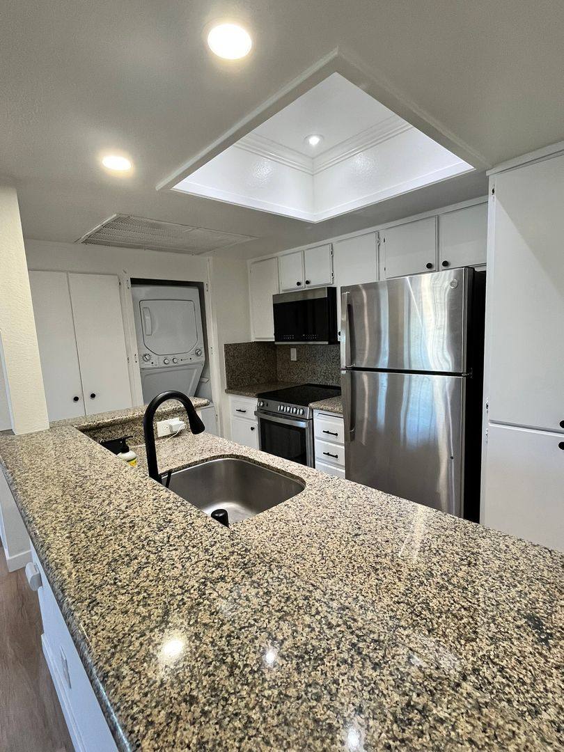 Condo for rent at 23335 La Crescenta #B, Mission Viejo, CA 92691