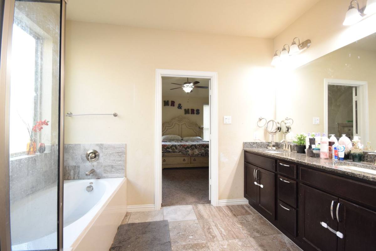 House for rent at 12421 Hitch Rack Way, McKinney, TX 75071