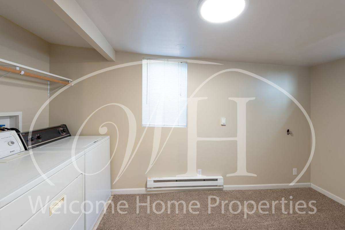 Apartment for rent at 43 NE Ash Ave, College Place, WA 99324