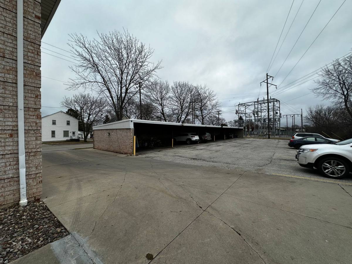 Apartment for rent at 207 Fort Howard Ave, De Pere, WI 54115