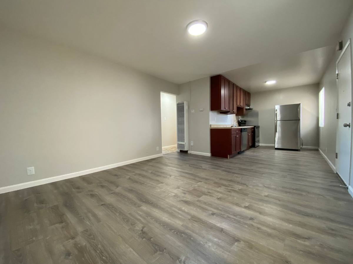 Apartment for rent at 1934 9th Ave, Oakland, CA 94606