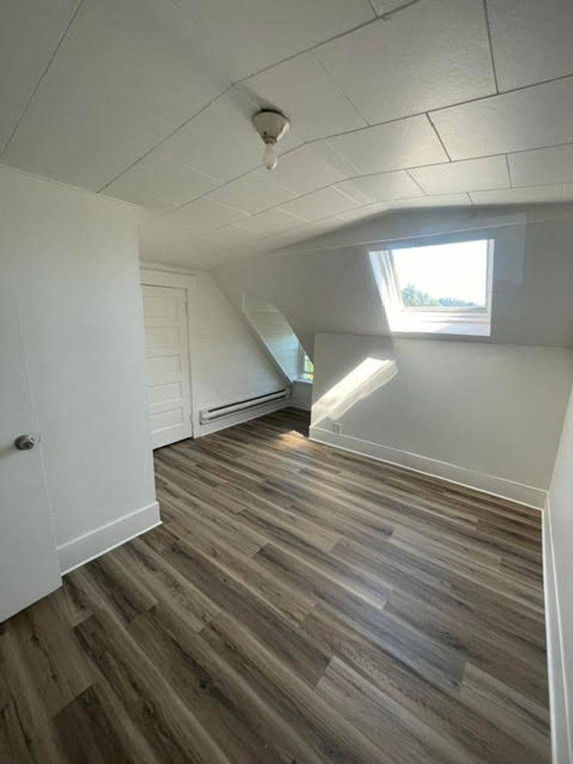 Apartment for rent at 267 SE Washington Ave, Chehalis, WA 98532