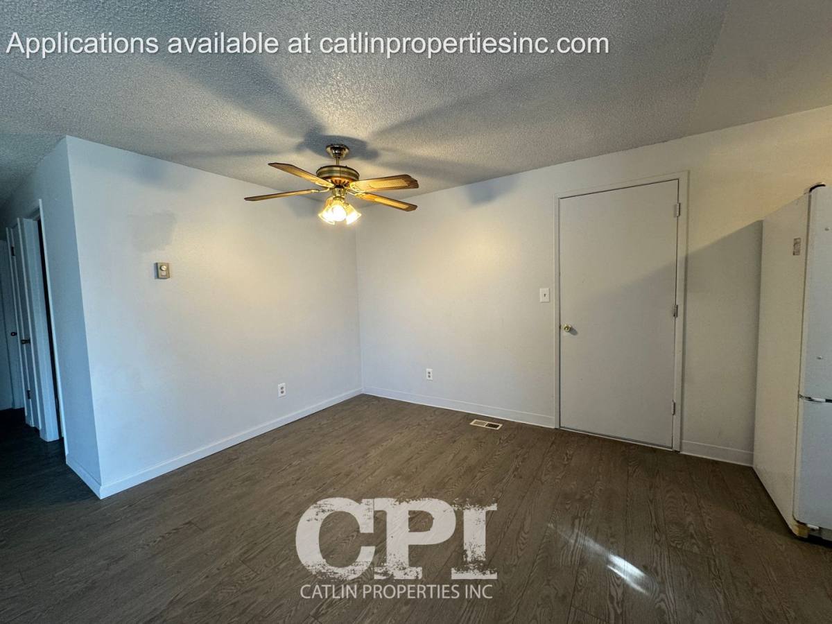 House for rent at 410 SE Brierwood Court, Castle Rock, WA 98611
