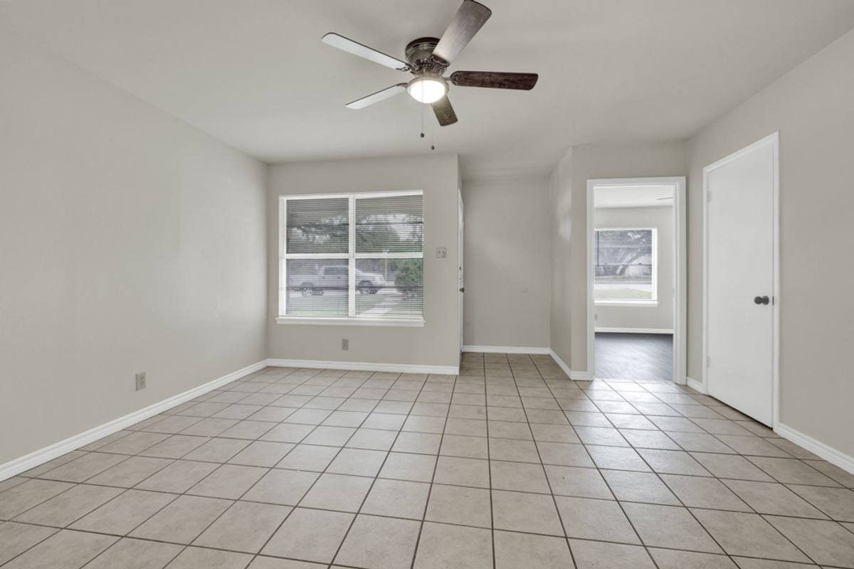 Apartment for rent at 334 336 Craddock Ave, San Marcos, TX 78666