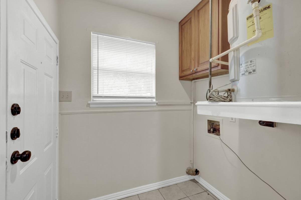 Apartment for rent at 334 336 Craddock Ave, San Marcos, TX 78666
