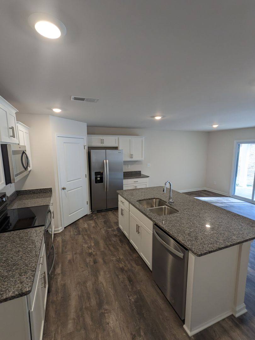 House for rent at 2838 Sherrill's Stream Dr, Sherrills Ford, NC 28673